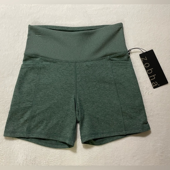 NWT Zobha Women's 2 Pack Bailey High Rise Pocket Bike Short - Picture 2 of 10
